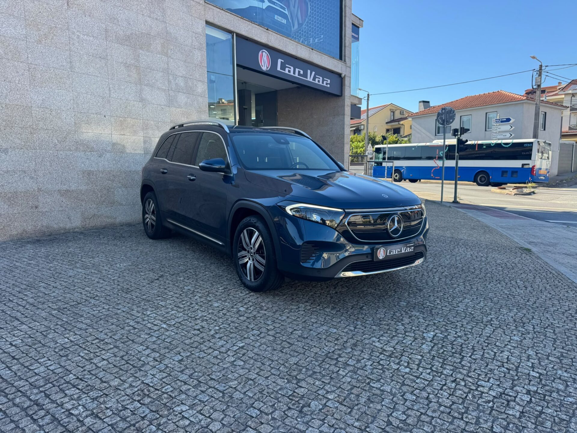 Mercedes EQB 300 4-Matic Progressive eqb-01.jpeg